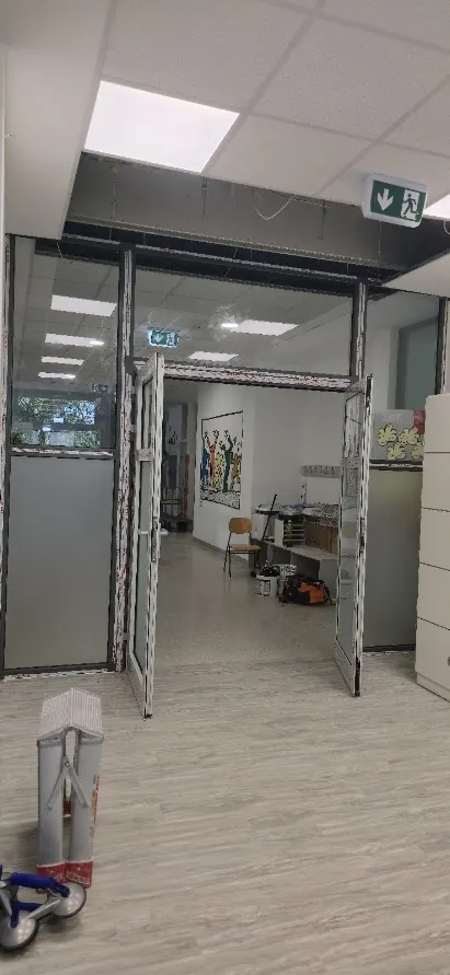 Irodaházak - 3. kép